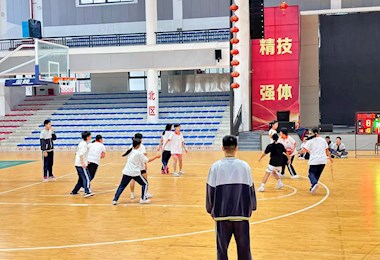 “篮”不住的风采！湘北职专男篮女篮双冠落定！.